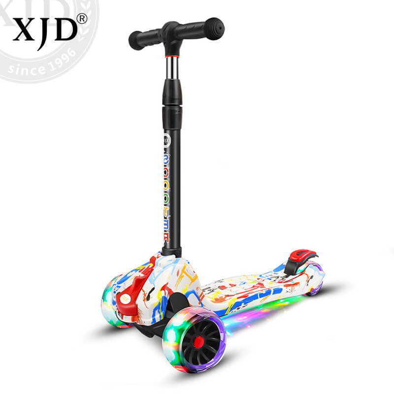 3-Wheel Kids Kick Scooter With Flashing Wheels | XJD BABY