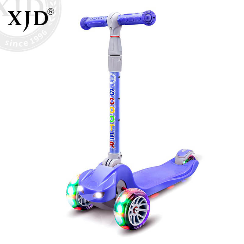 Kids Kick Scooter With LED Flashing Wheels | XJD BABY