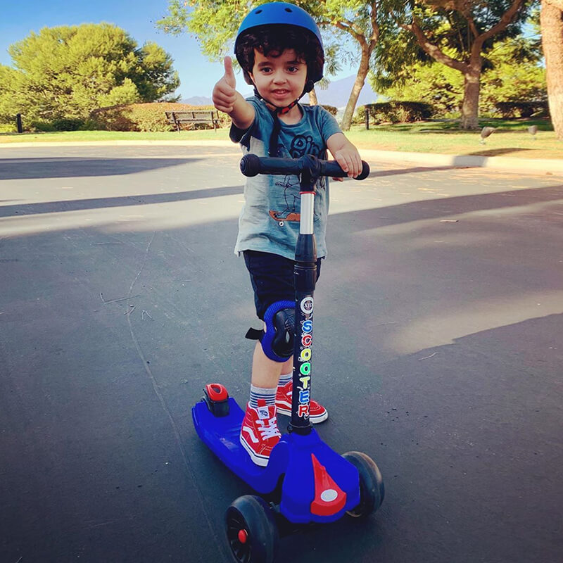 3-Wheel  Kids Kick Scooter With Flashing Wheels | XJD BABY